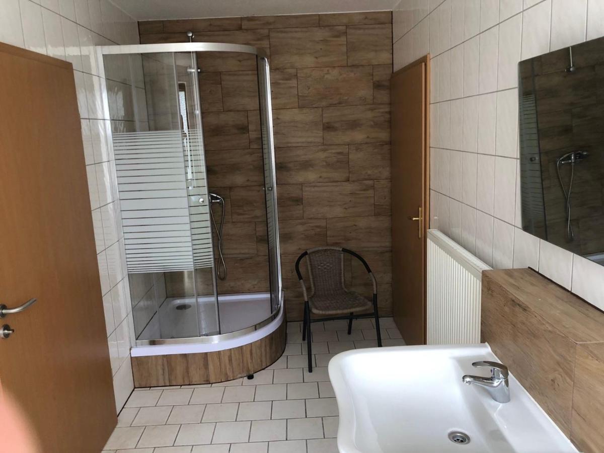 Monteurzimmer Thalfried Рула Экстерьер фото